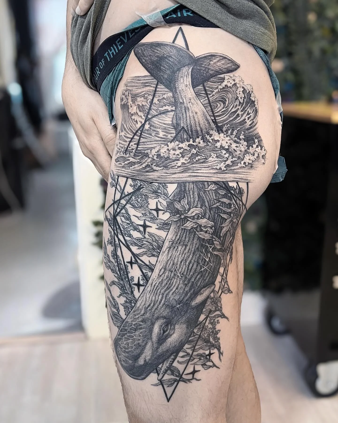 Sperm whale for A 🌊 Three sessions, about 12th total. Linework and bottom shading healed, top shading fresh. Thanks so much for working with me.