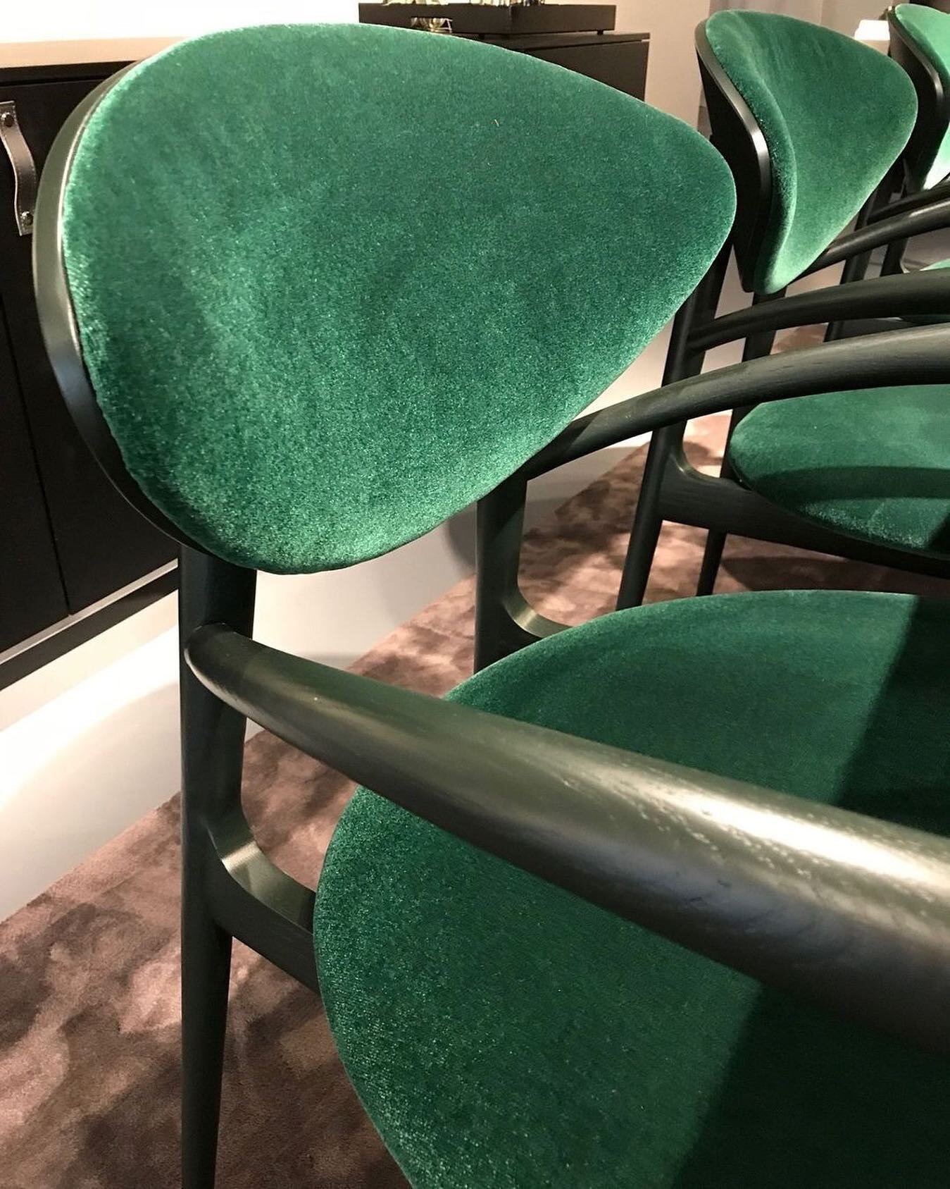 These Karina chairs are making us green with envy! Upholstered in @hbftextiles Velvet Mix, this luxurious fabric is a guaranteed showstopper--and did we mention it's bleach cleanable?
.
.
.
#HBF
#HBFTEXTILES
#CONTRACTFURNITURE
#CSSW