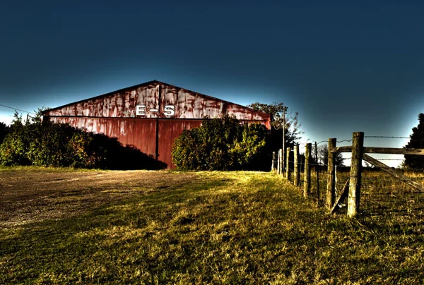 shrunkbarn.jpg
