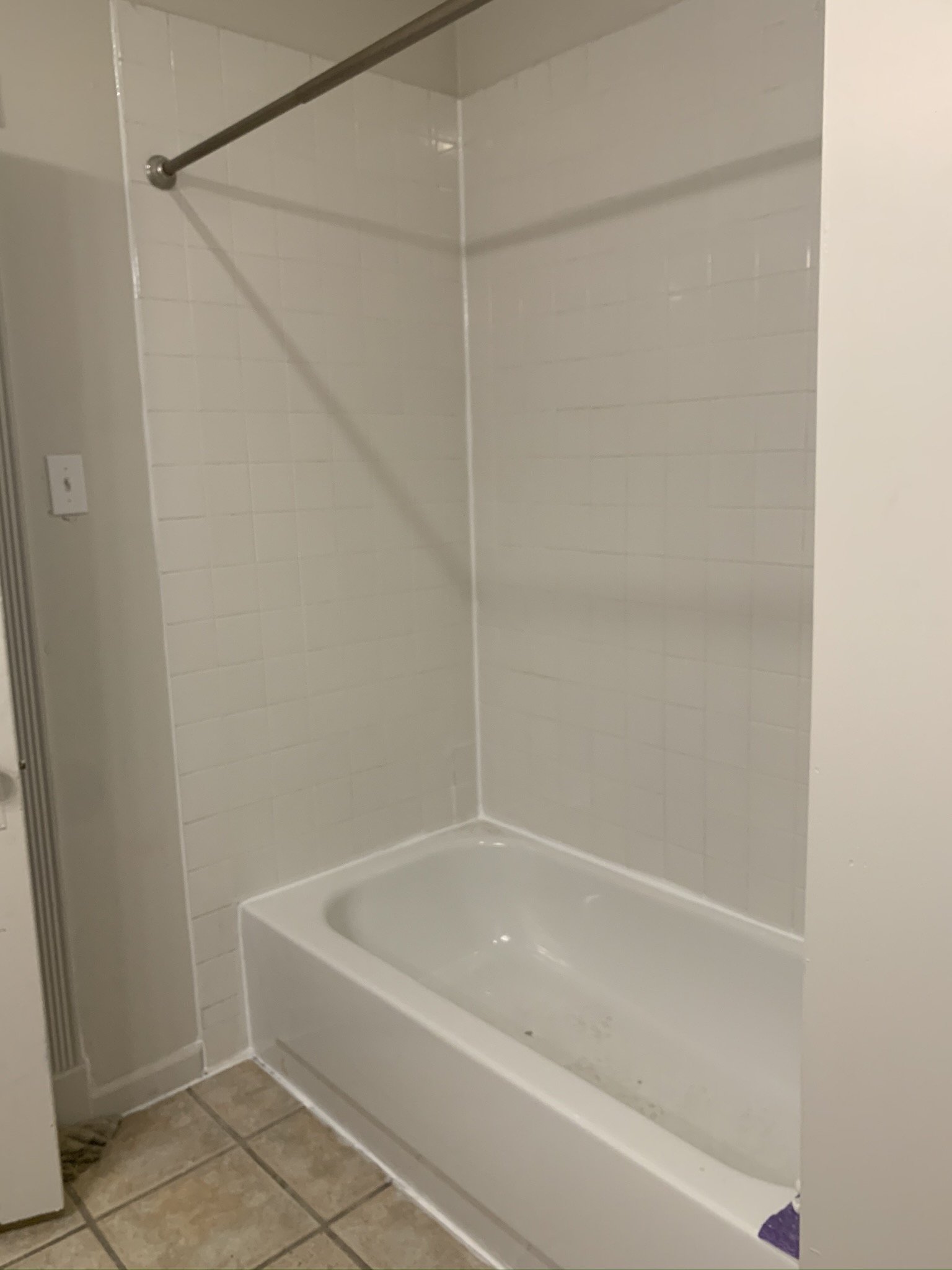 Bathroom1b.jpeg