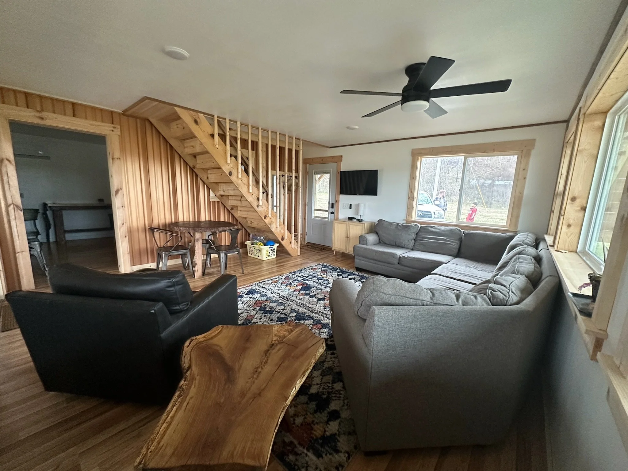 cabin LR2.jpeg