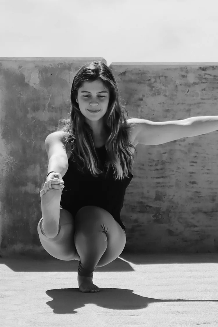 black&white_rachel.jpg