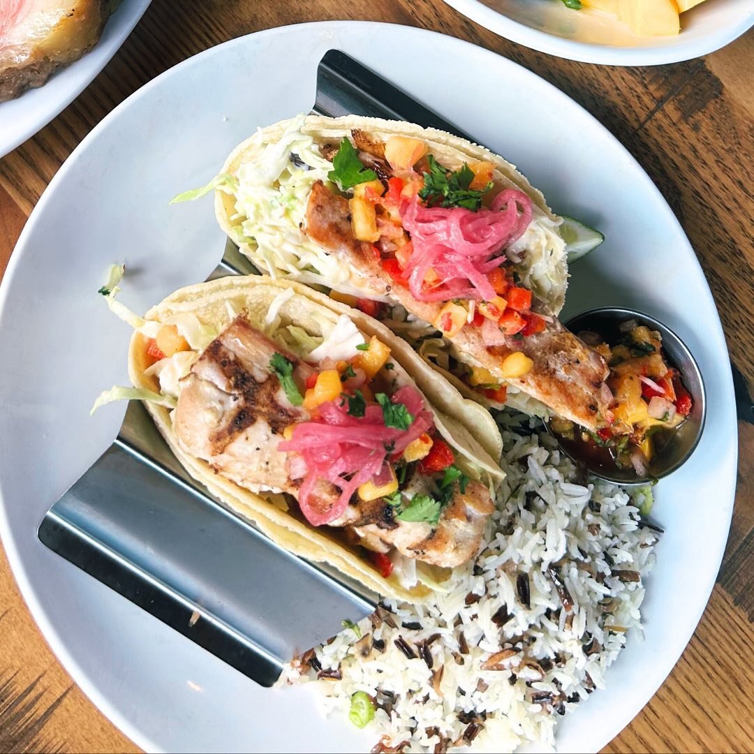 Happy Taco Tuesday 🌮 ⁠
Celebrate at Copper River with our spring feature Mahi Mahi tacos! We pair our grilled mahi mahi with fresh mango pineapple salsa, sriracha aioli, cabbage, and pickled onions served with a side of basmati wild rice.⁠
.⁠
.⁠
.⁠
