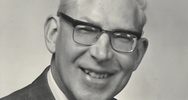 Packer-2.jpg