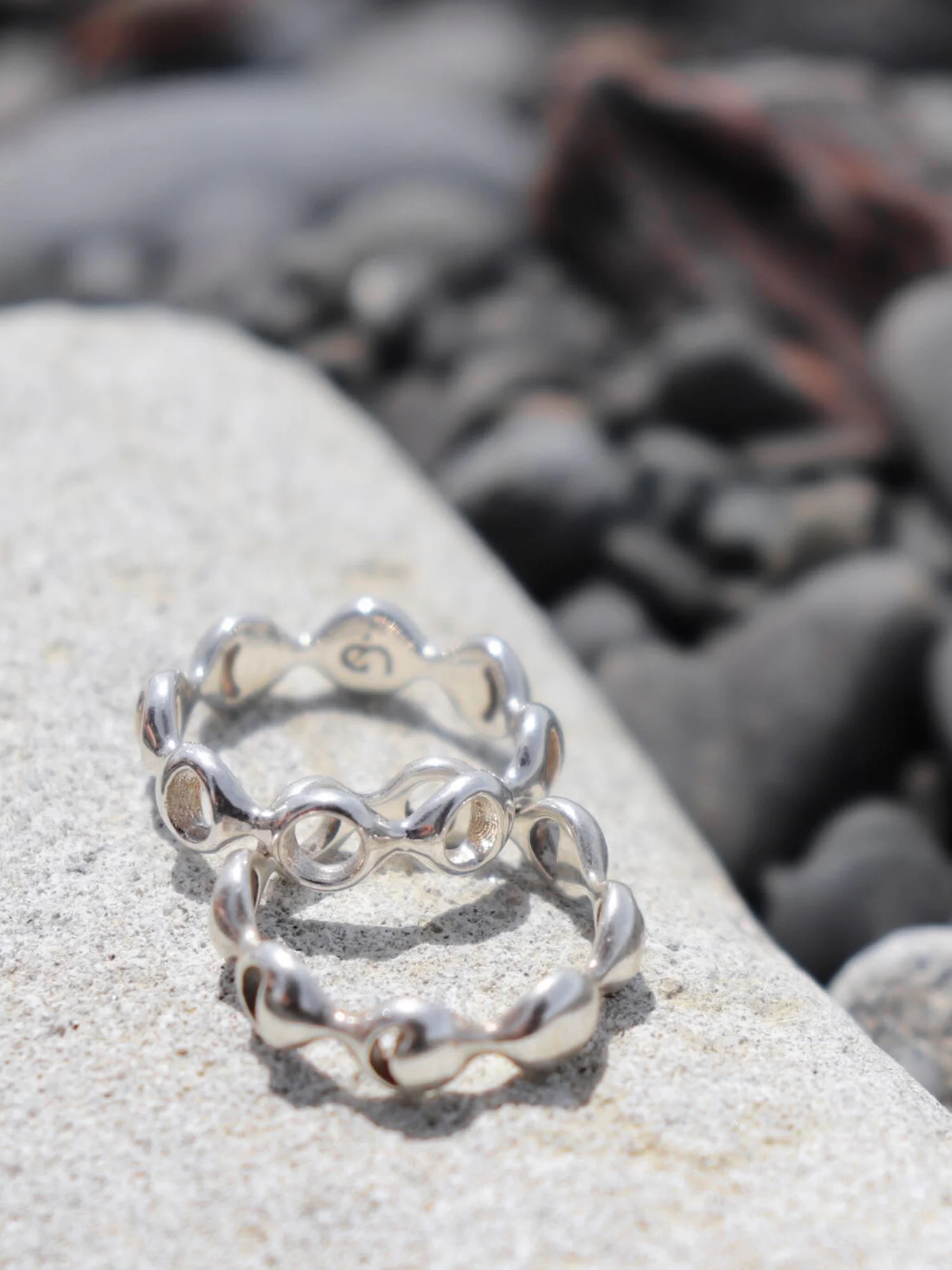 Two Lunar Rings on the rocks