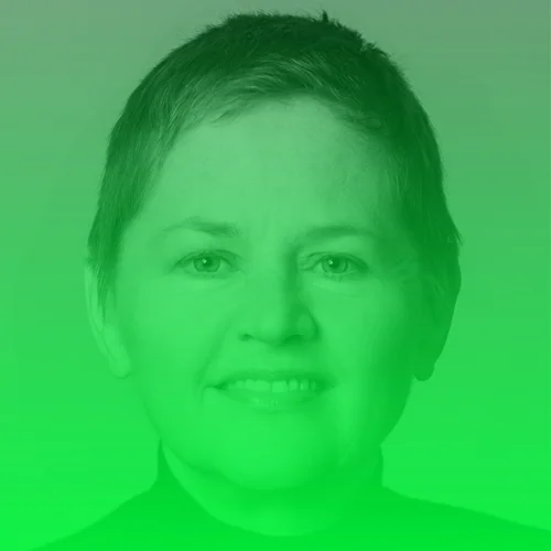 Frauke Hamann Frauke Hamann leitet die Kommunikation und die journalistischen Projekte der ZEIT-Stiftung Ebelin und Gerd Bucerius in Hamburg. Zuvor war sie als freie Journalistin tätig, hat aber auch als Presssprecherin und Lektorin gearbeitet. Sie studierte Germanistik und Geschichte und kann sich ein Leben ohne Schreiben nicht vorstellen. Foto: Frederika Hoffmann