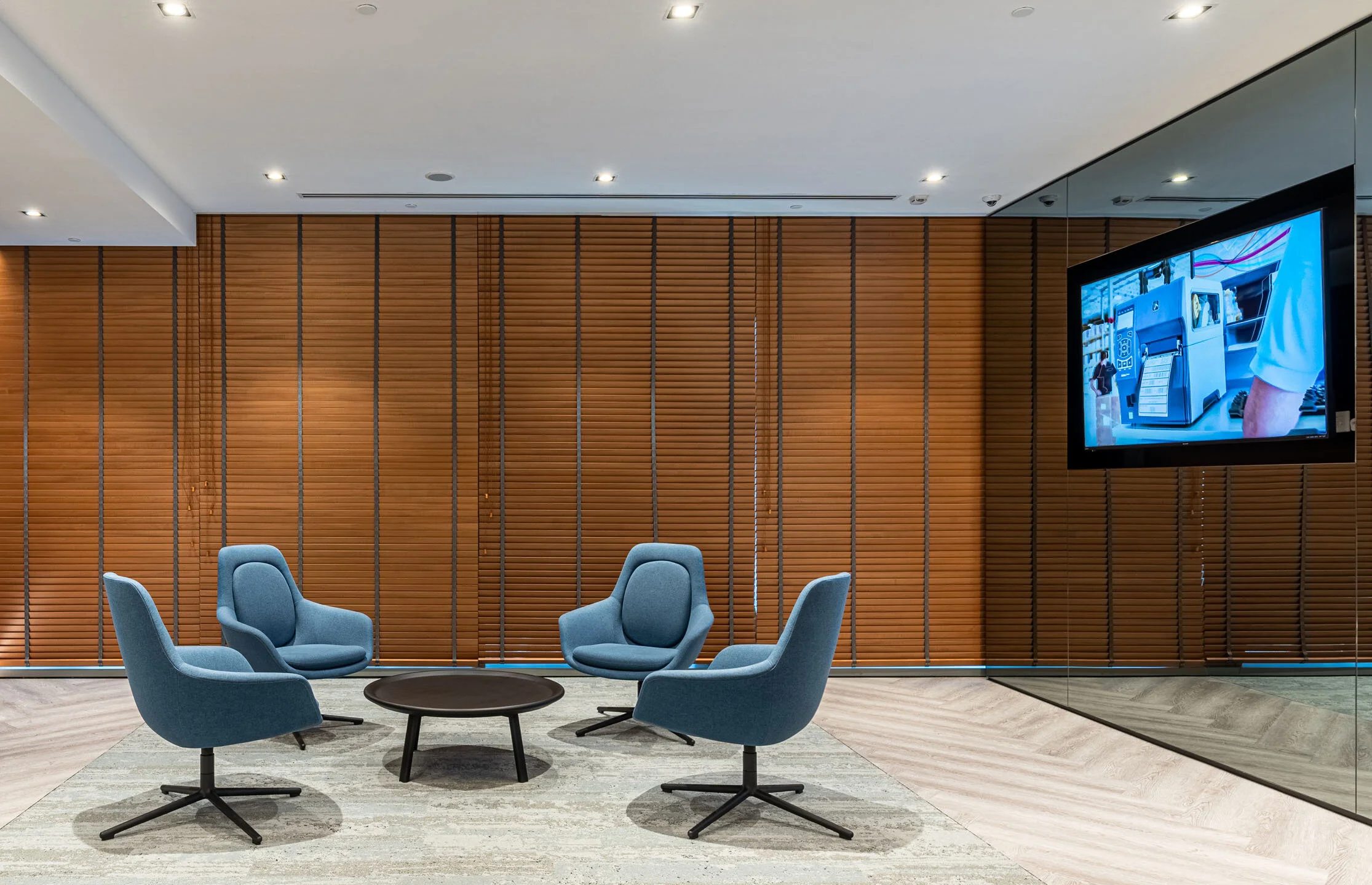 03 - Lounge.jpg