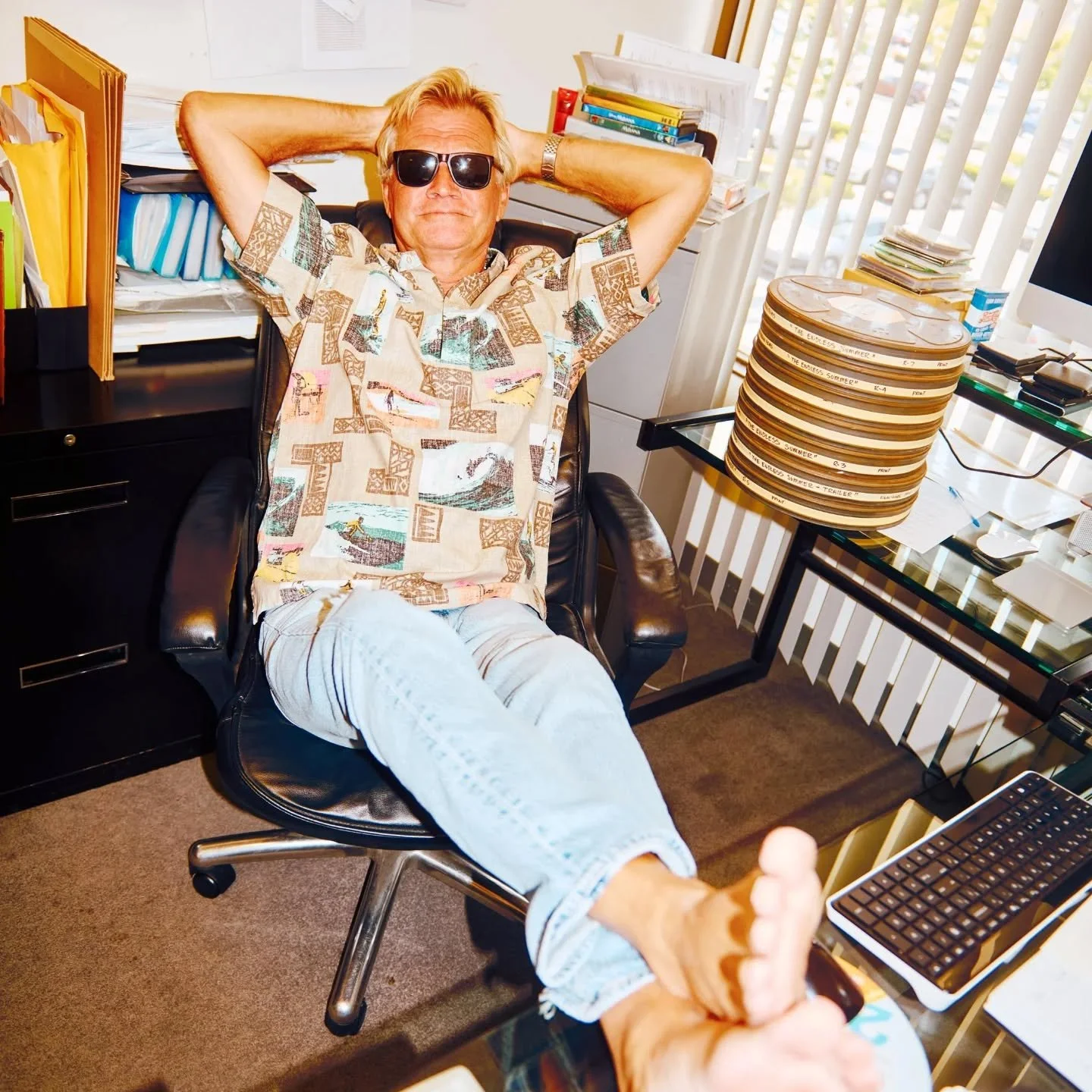 The inspiration behind the new @reynspooner Aloha Shirt and T-shirt collection being released this June! With @danabrownfilms 

#vintagesurf #ClassicSurf #surfhistory #alohashirt  @alex_mecl