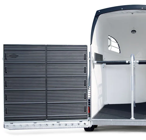 5Boeckmann horse floats accessories door.jpg