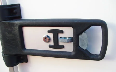 Boeckmann trailers nz van trailers locks.jpg