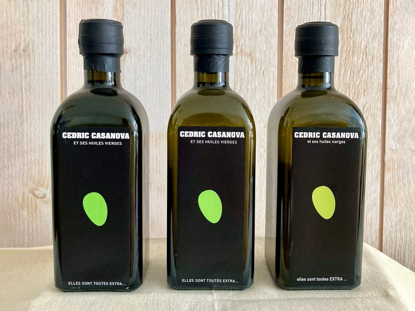 LA TêTE DANS LES OLIVES