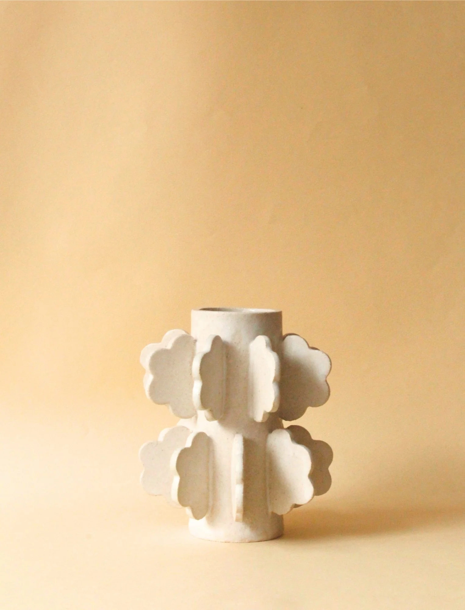 Vase feuilles – Ini Céramique