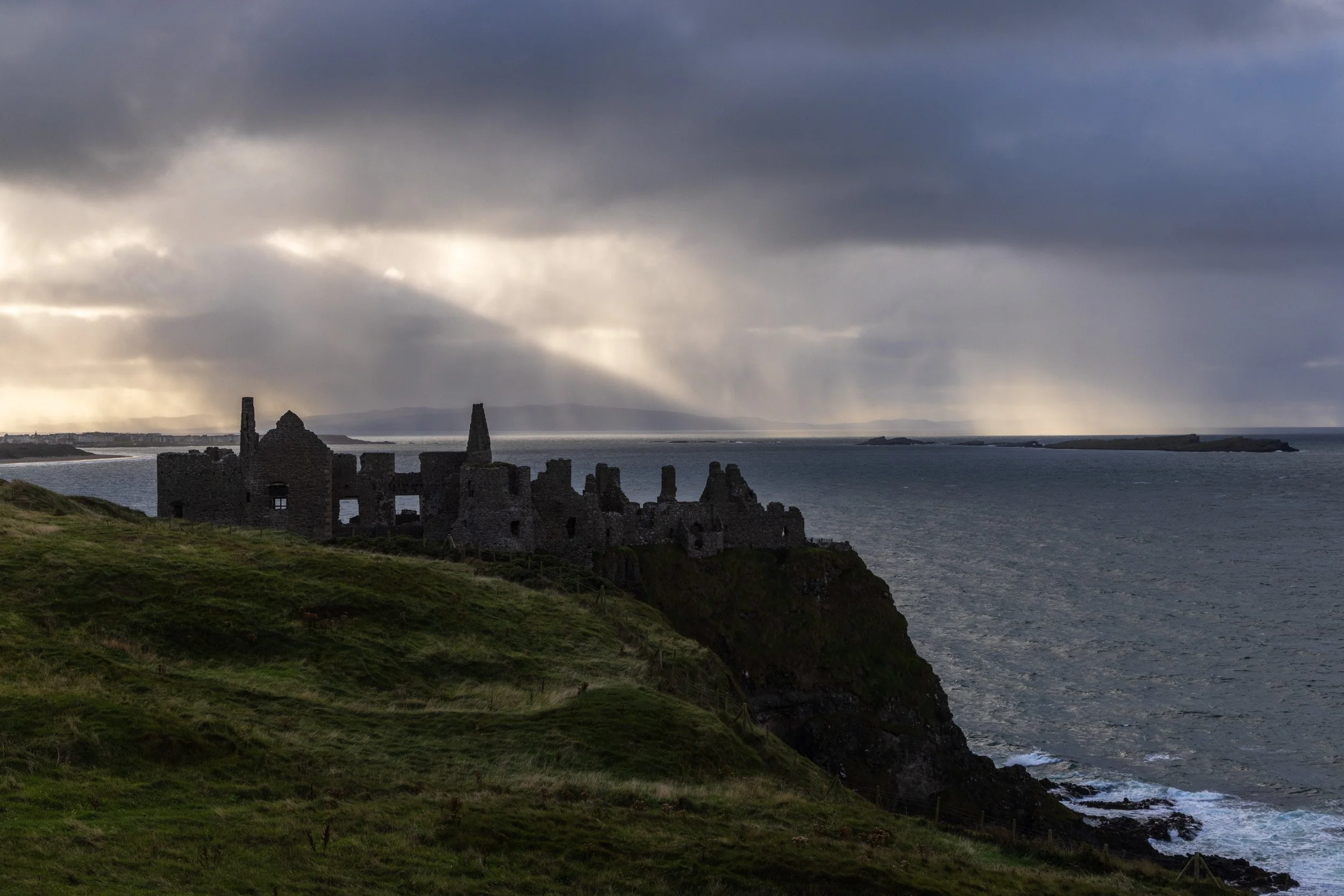 Drama at Dunluce Castle
