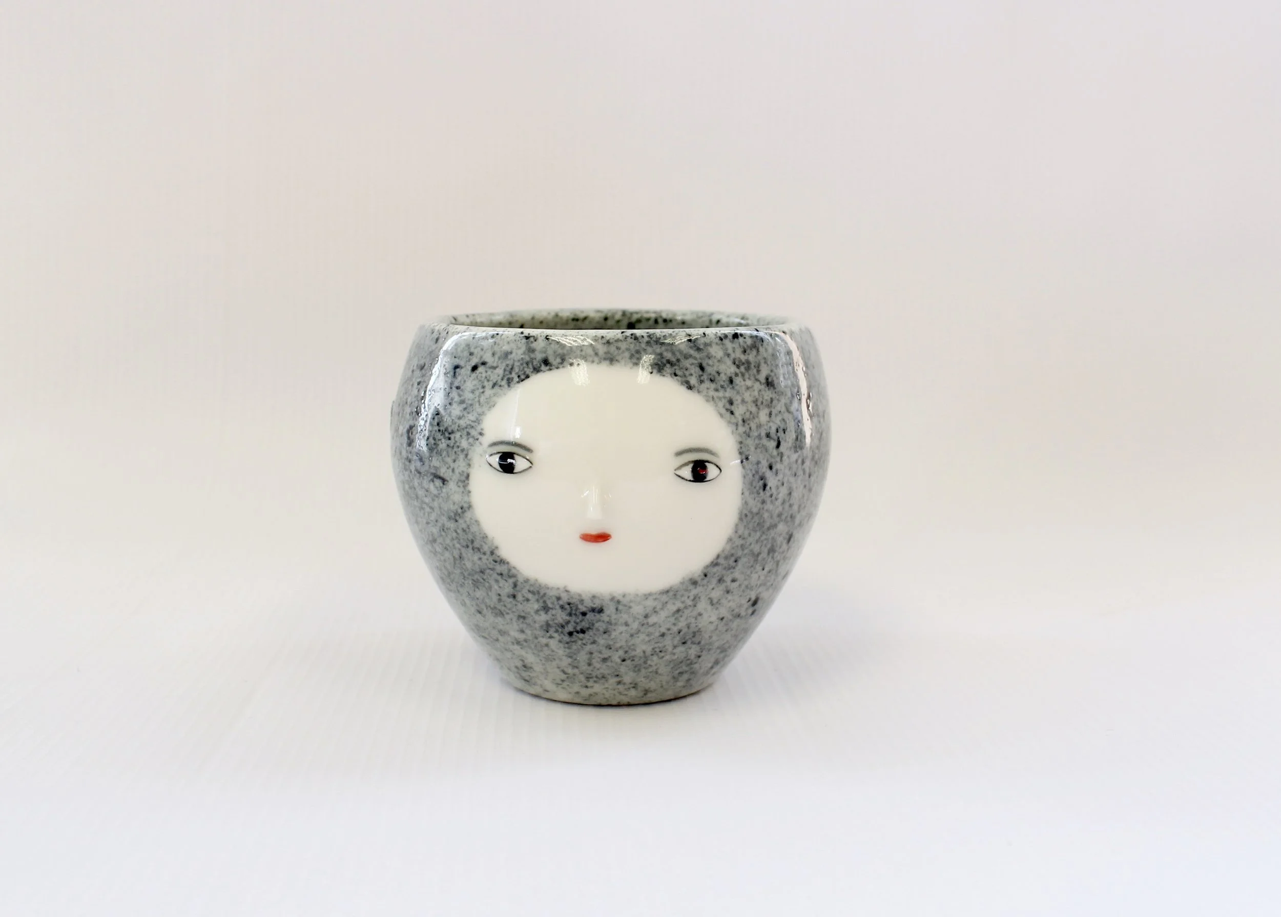 Second - Porcelain container