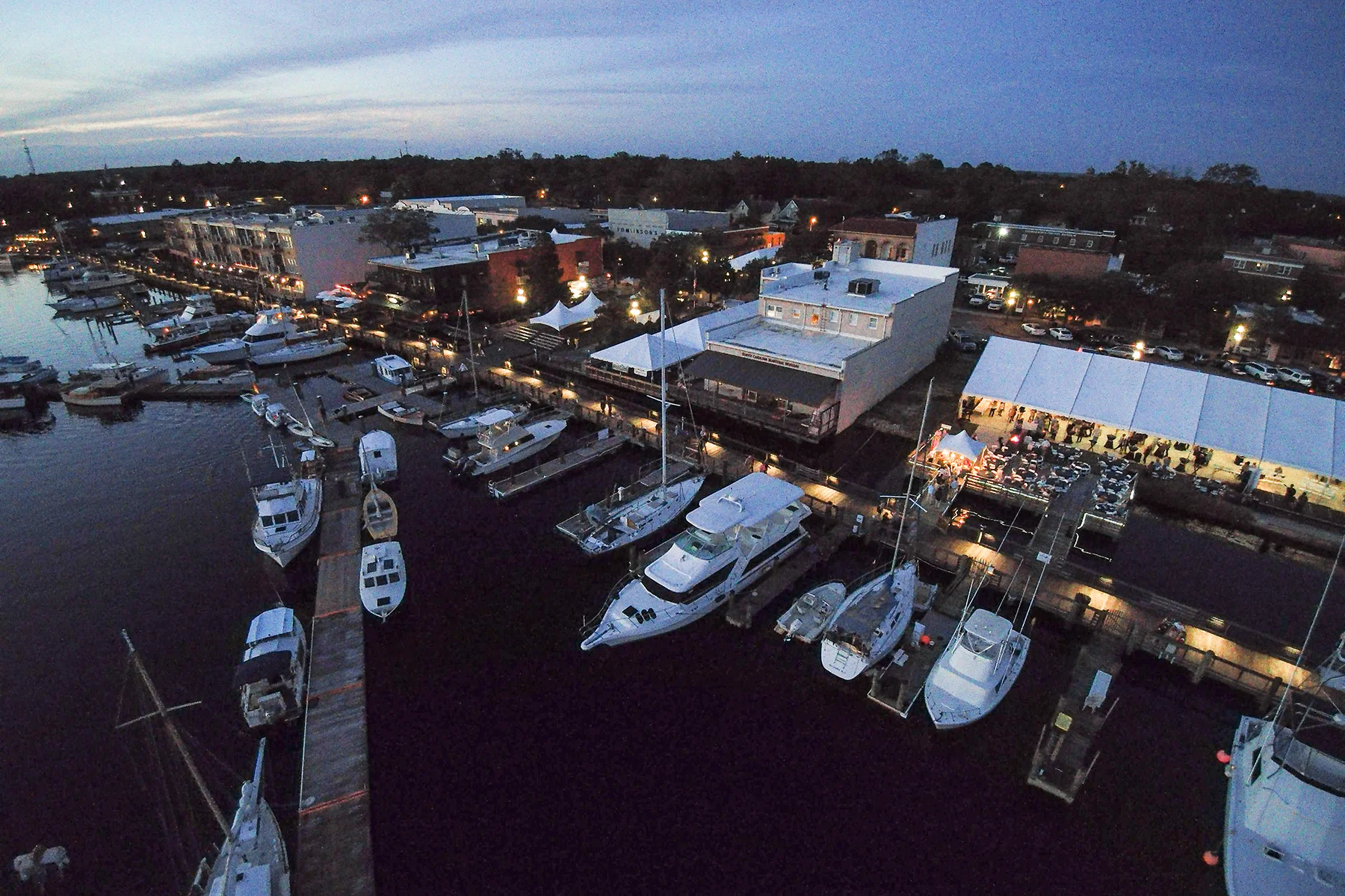 Goat Island Yacht Club at Night gd MLS.jpg