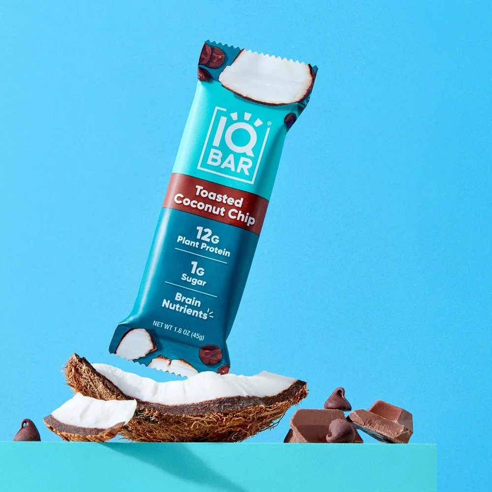 IQBAR_TOASTED_COCONUT-CHIP_140_LESLIE-GROW_WEB+2.jpg
