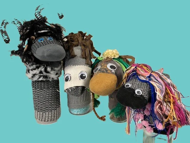SOCK PUPPETS FOR BLOOMING PEACE—A Holiday Break Make &amp; Take Fundraiser*