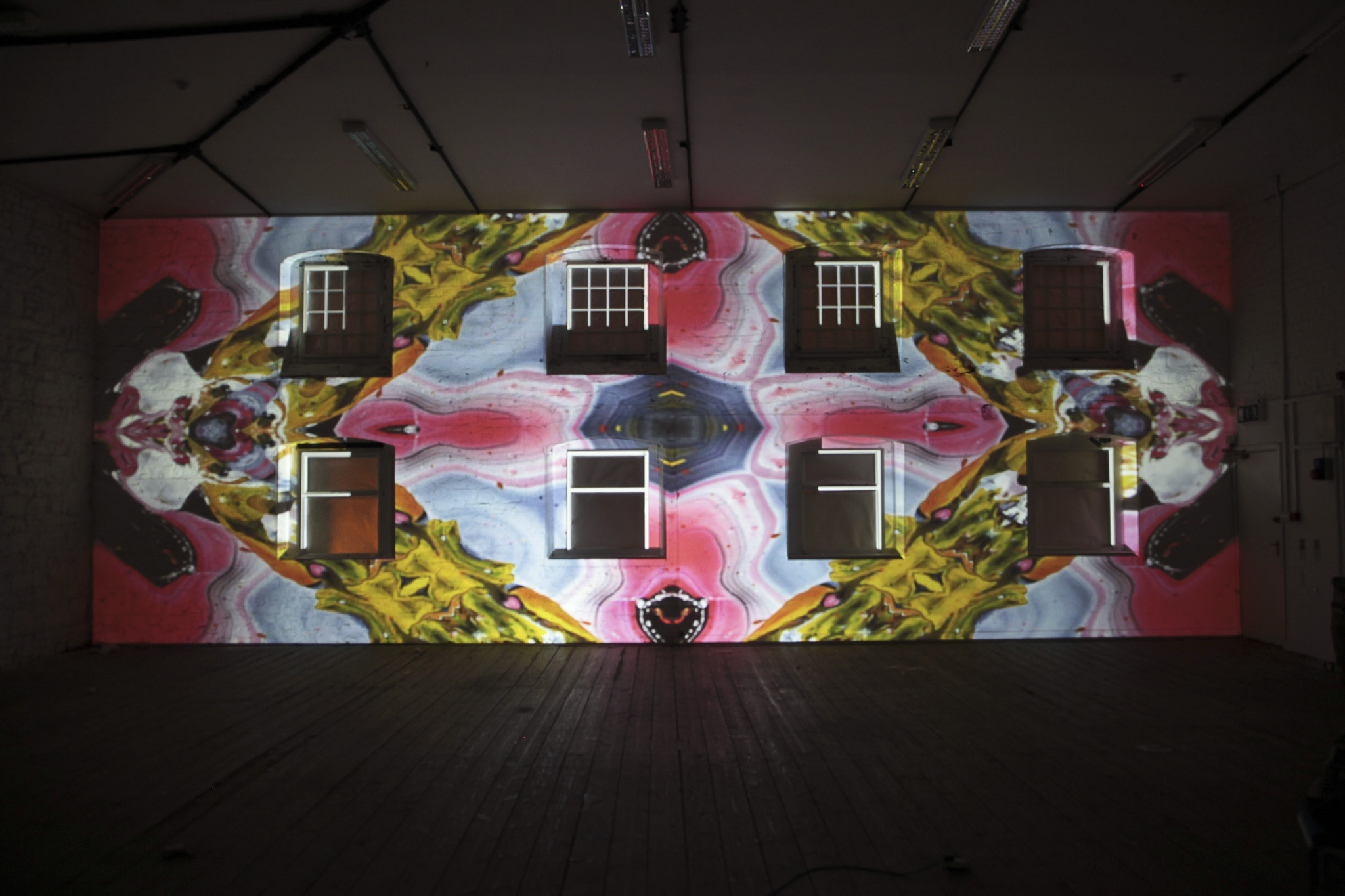 Projection mapping in Dublin Ireland with geometric fashion designs
