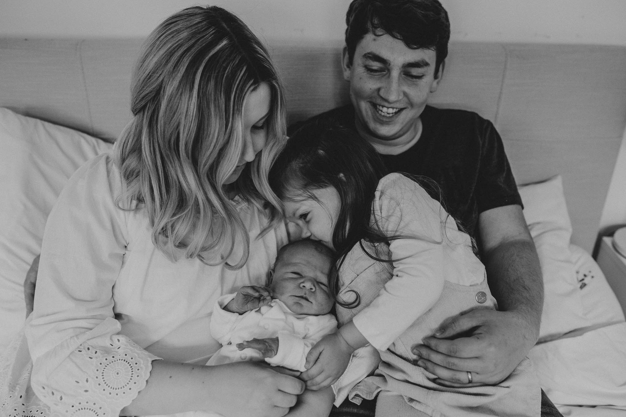 NewbornLifestylePhotographer-36.jpg
