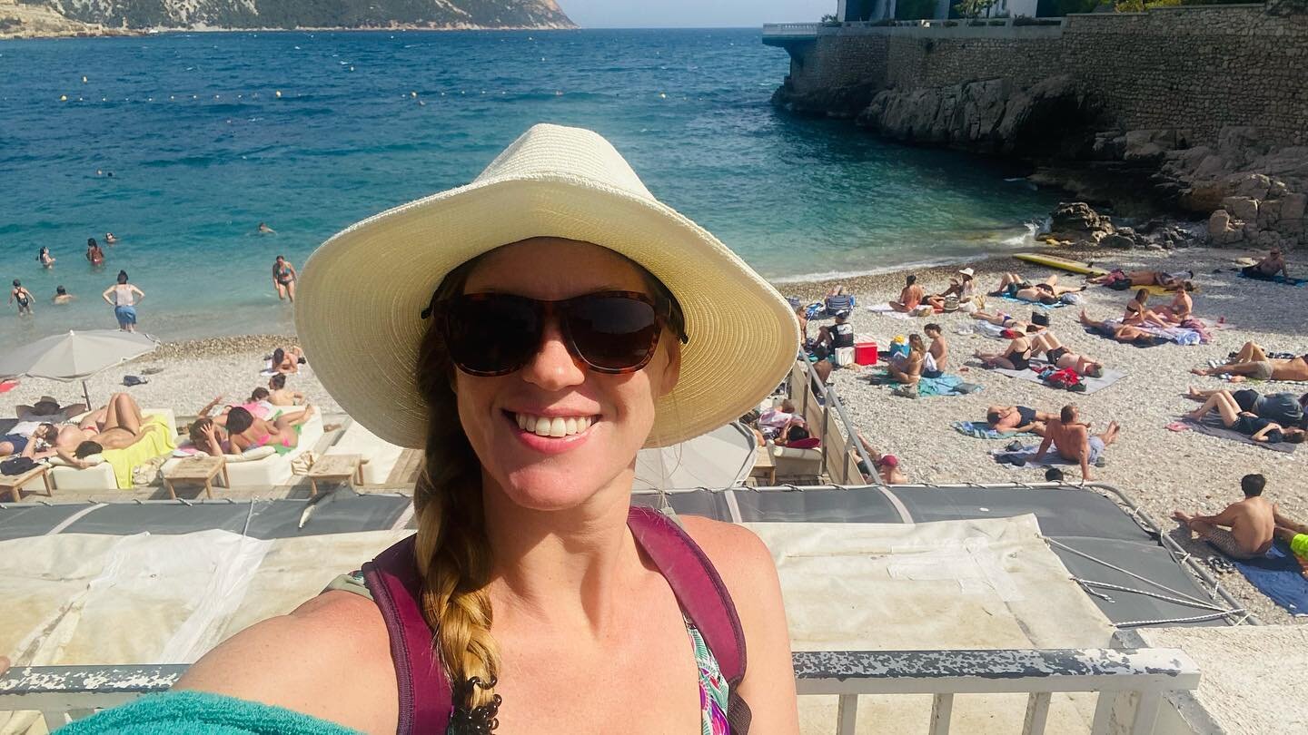 Our hike to Mary&rsquo;s cave was followed by a swim in the Mediterranean in Cassis, then frites &amp; ros&eacute; to follow. (see previous posts for more info). One of my favorite, most memorable days from the trip! Thank you @marys.breath.journeys 