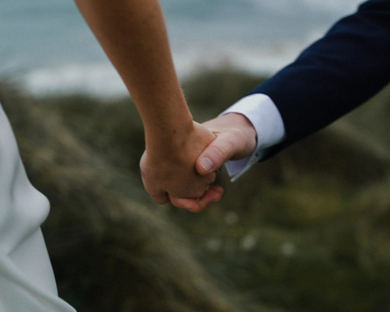 Wild Atlantic way, intimate couple