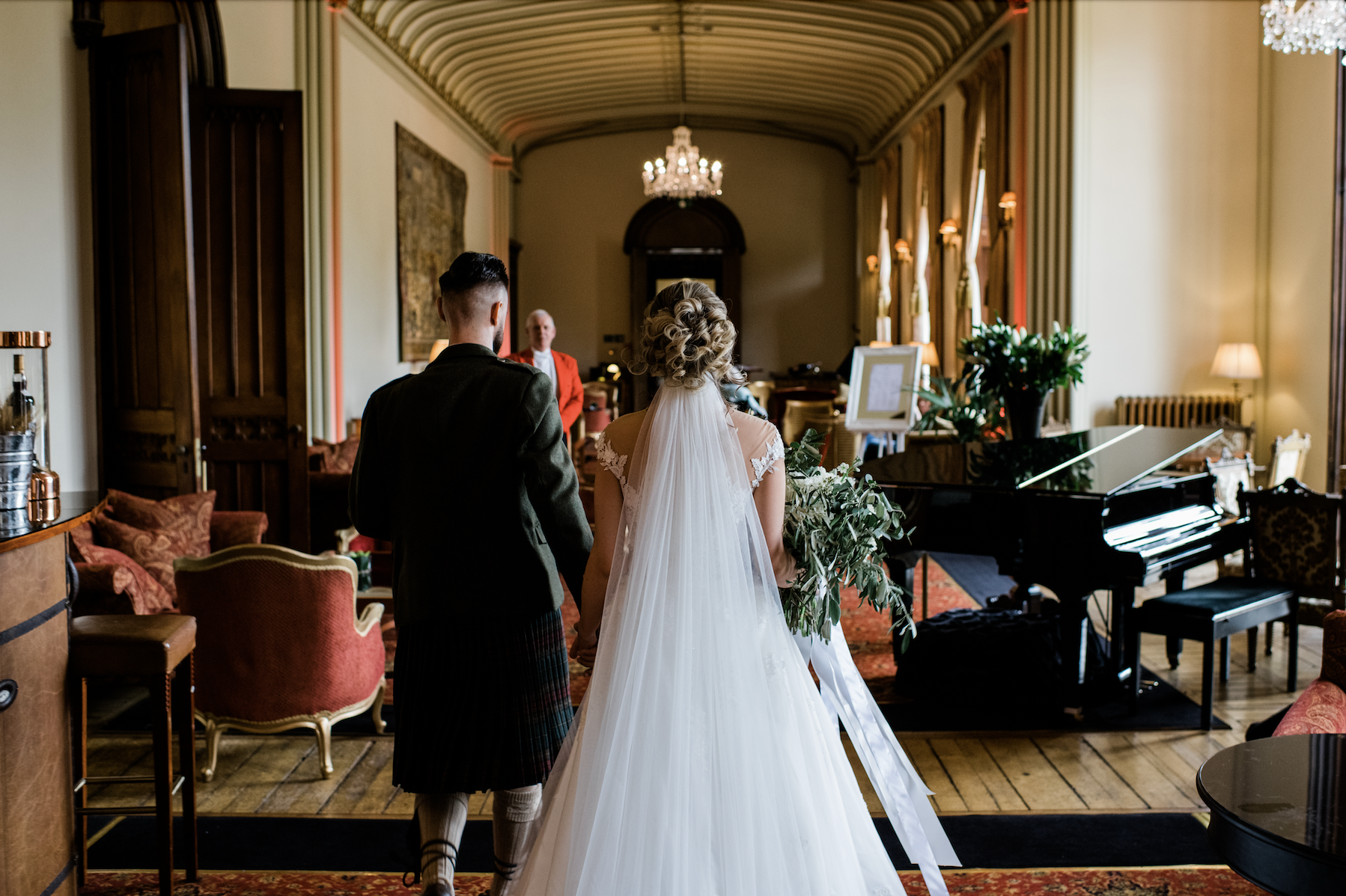atelier-rosa-luxury-marquee-wedding-flowers-and-event-design-mar-hall.png