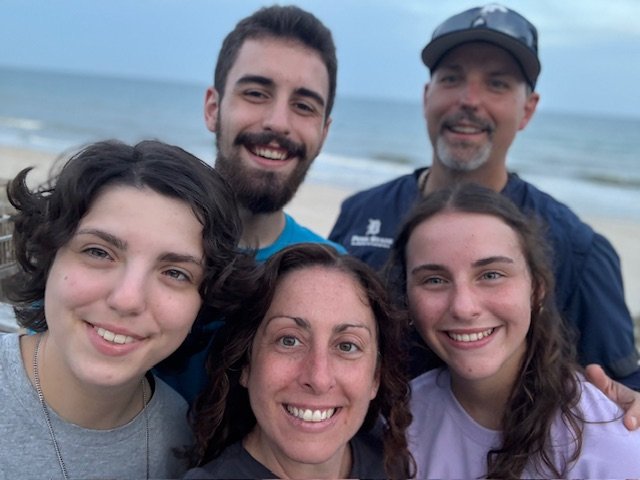  Dr. Jenn and her family on a recent beach vacation! 