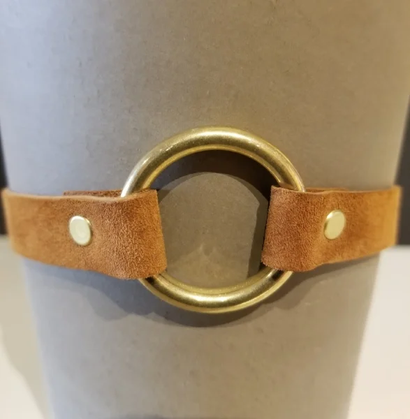 tan collar
