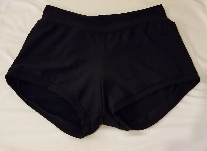 INDIGO BLACK BOYSHORTS Front.jpg