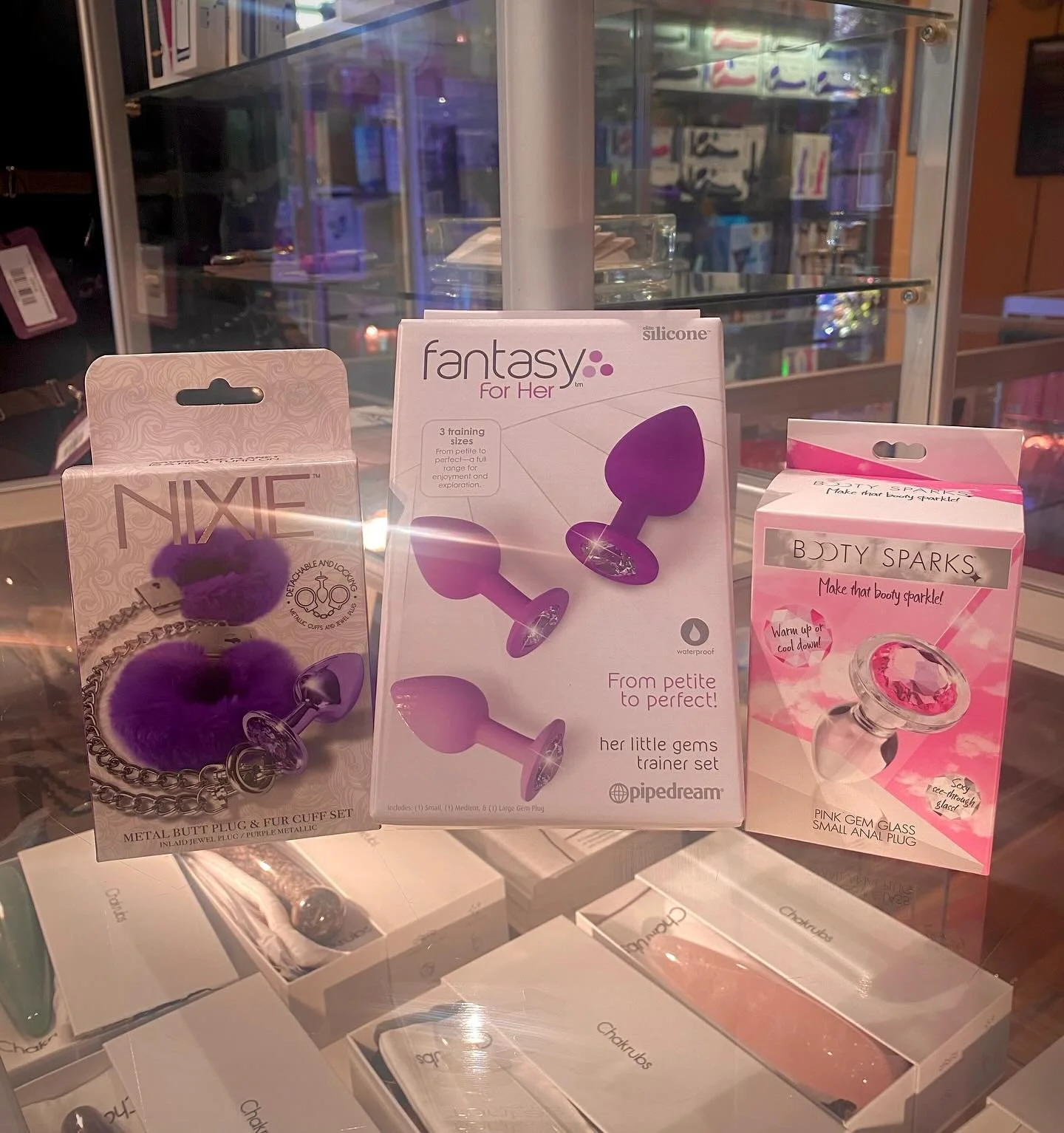 Y&rsquo;all asked for gem plugs and we listened! 💎💜💗

In glass, silicone, and cuff-able ✨🤭💕🖇️

Open until 10pm tonight 🎀🪩

#romanticasheville #avlovers #828 #828isgreat #downtownasheville #downtownavl #loveislove