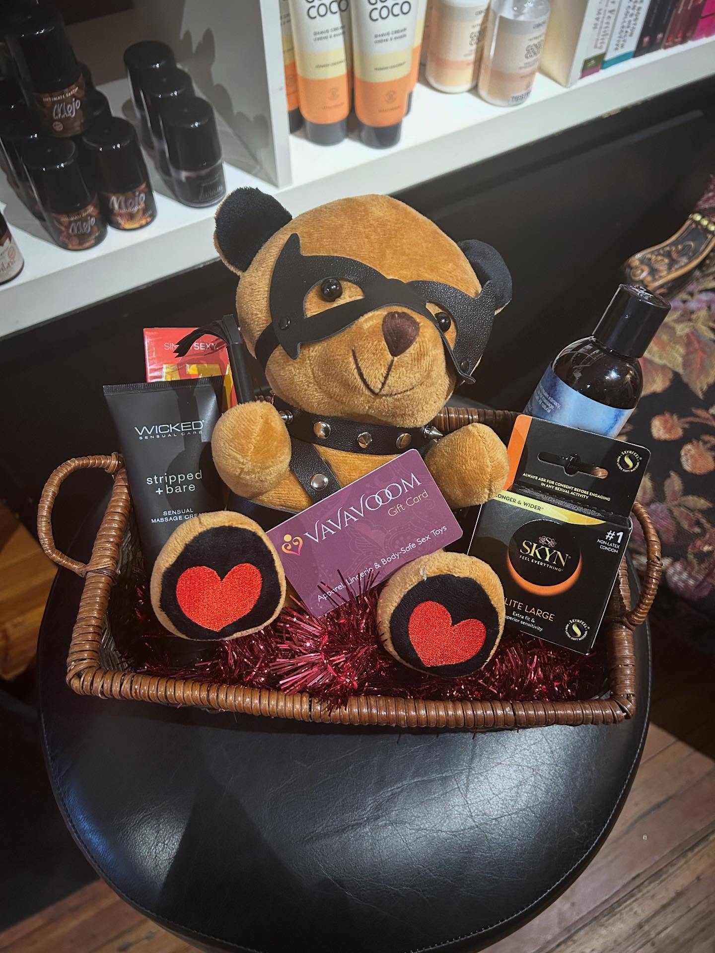 Don&rsquo;t wait until last minute to do all your holiday shopping! Stop in today and have us help you put together a gift basket for your special someone. ❤️🎁

VaVaVooom
57 Broadway Street, Downtown Asheville 

#828isgreat #ashevillenc #ashevilleli