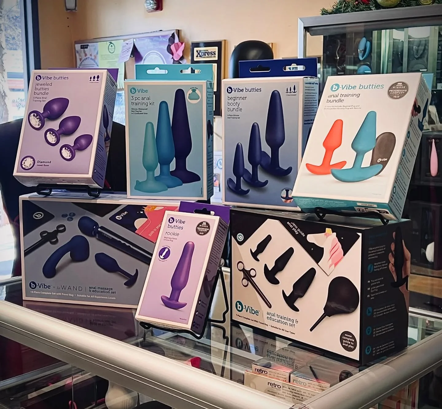 Ever been interested in trying ~butt stuff~ but you're not sure where to start? Vavavooom is here to start you on your journey! ✨️ 

🍑 All these anal toys are completely body-safe medical grade silicone 
🍑 Some include vibration, which promotes rel
