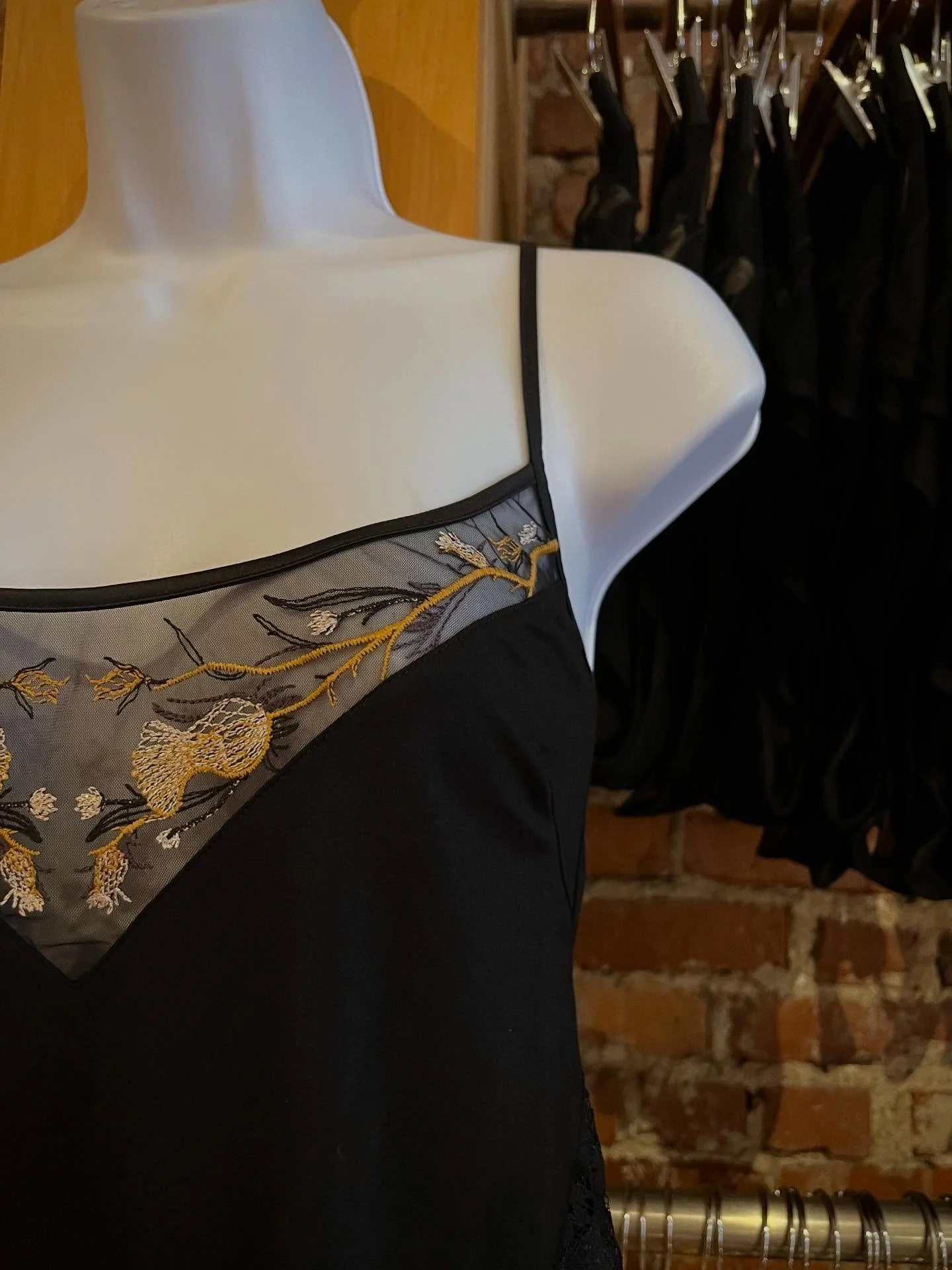 Only adorn your lover in the Cirsi Lounge Set from Thistle &amp; Spire if you&rsquo;re ready to wrap them in comfort while honoring every breathtaking curve of their silhouette. ☕️✨🥀

57 Broadway St
Open until 8pm tonight 🖤
 
#romanticasheville #av