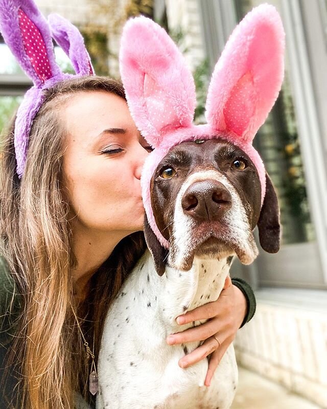 Somebunny loves you 💕💕💕 Hoppy Easter from my peeps to yours. @chocolatedippedsiblings