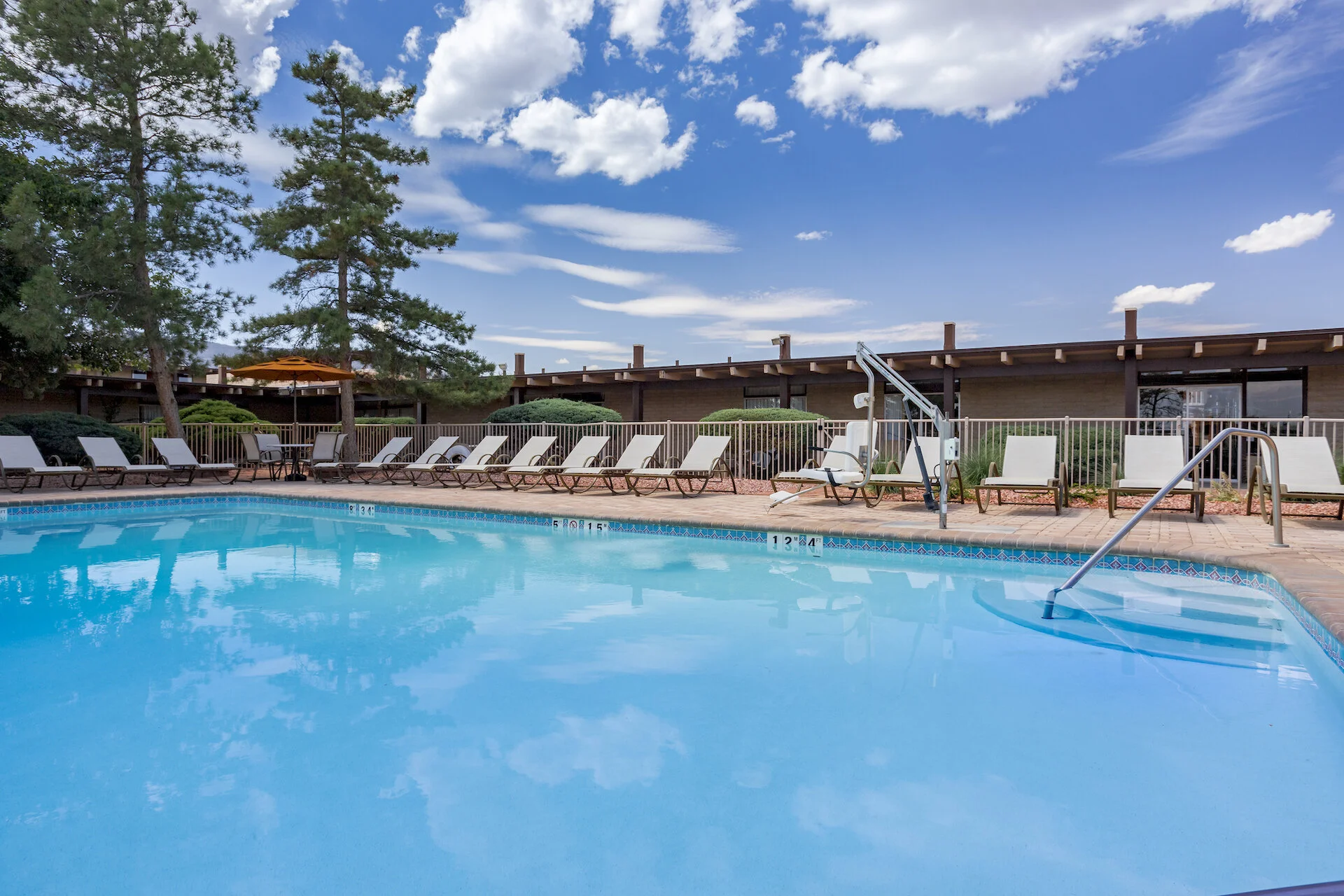 Monument valley Inn_Kayenta AZ_Pool-6425.jpg