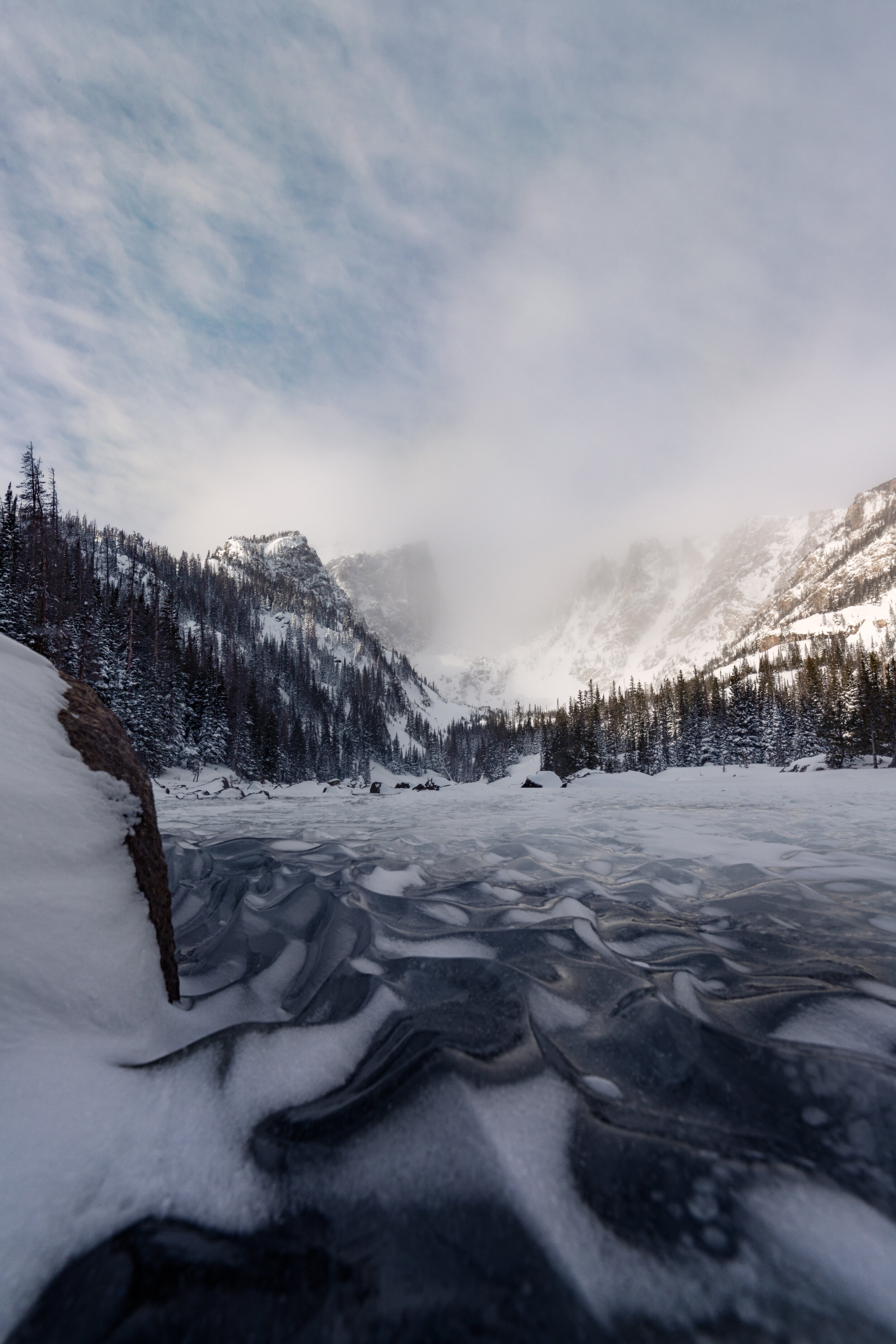 Frozen waves at Dream Lake