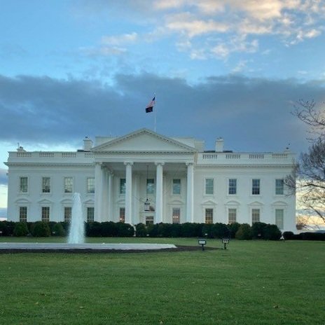 white+house+photo+with+lawn.jpg