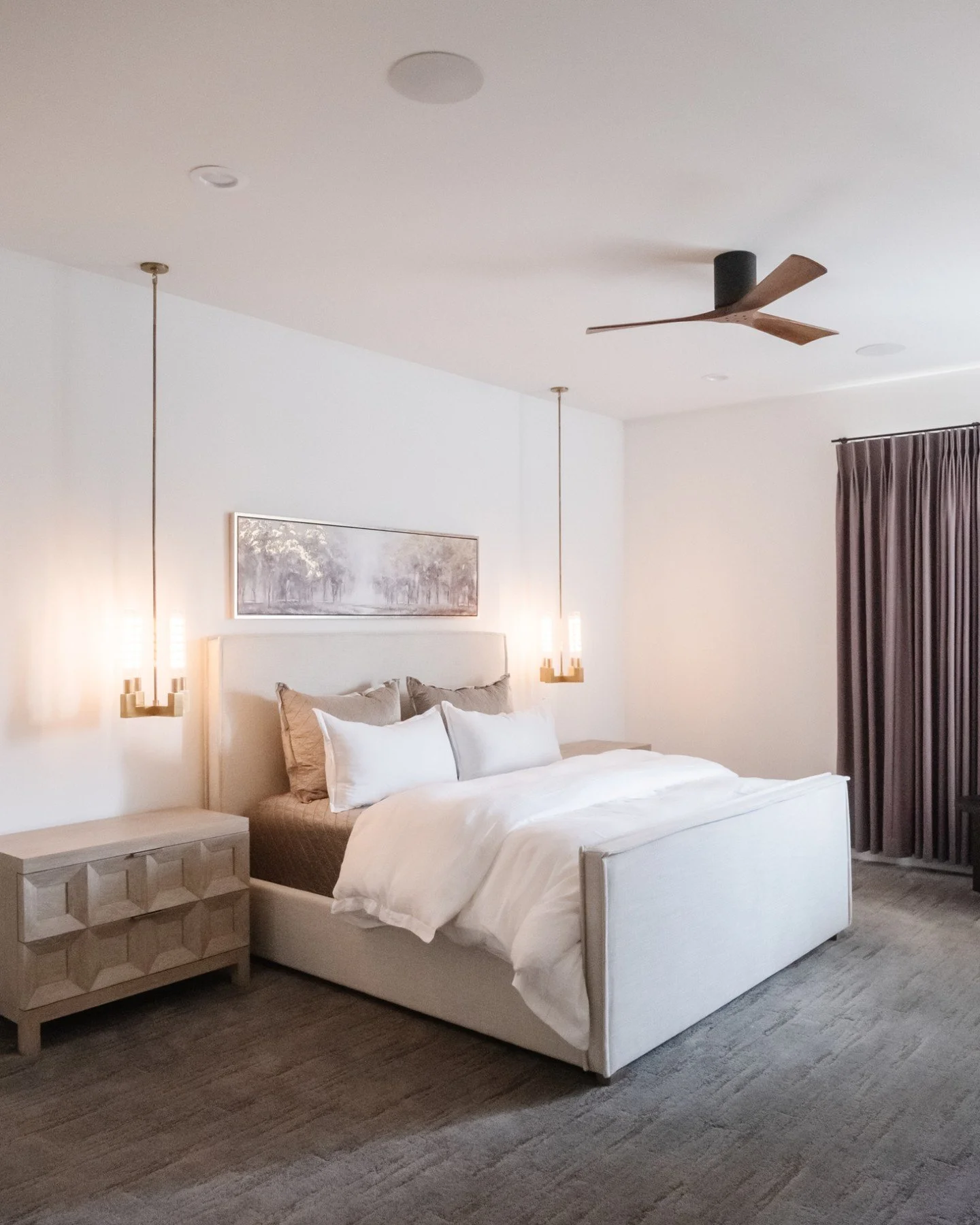 A good bedroom should do more than look beautiful &mdash; it should feel like exhale. 🤍 This one&rsquo;s all soft edges, cozy layers, and quiet luxury in every corner.

Ready to wake up to a space that&rsquo;s entirely yours? Schedule your consultat