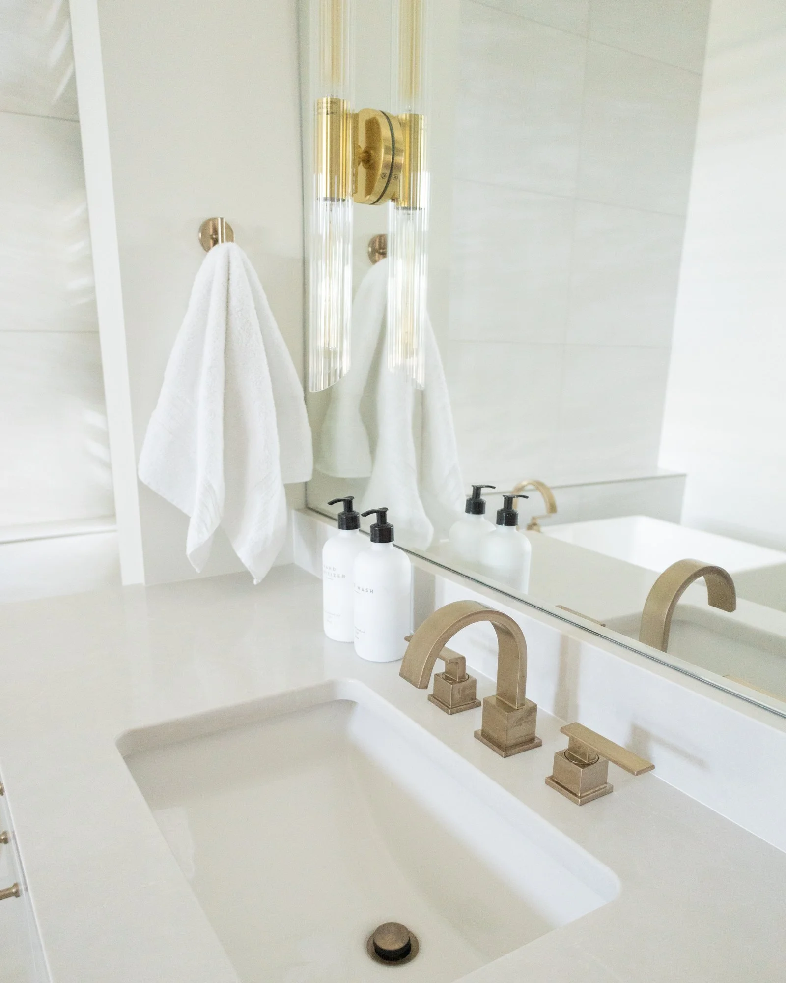 6 - ©2023 WAYS Interiors - Bressman - Primary Bath.jpg