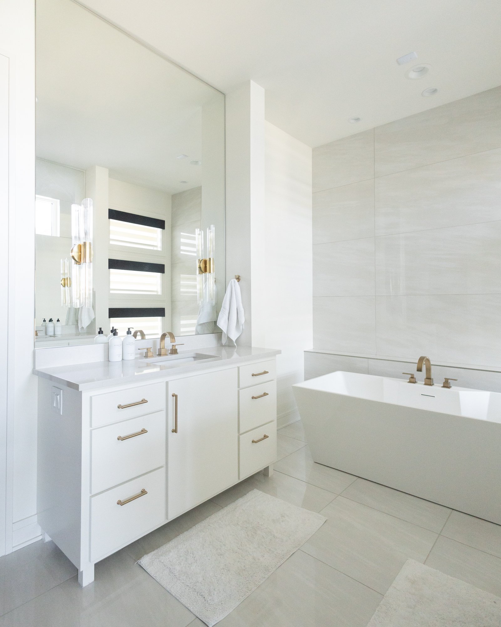 13 - ©2023 WAYS Interiors - Bressman - Primary Bath.jpg