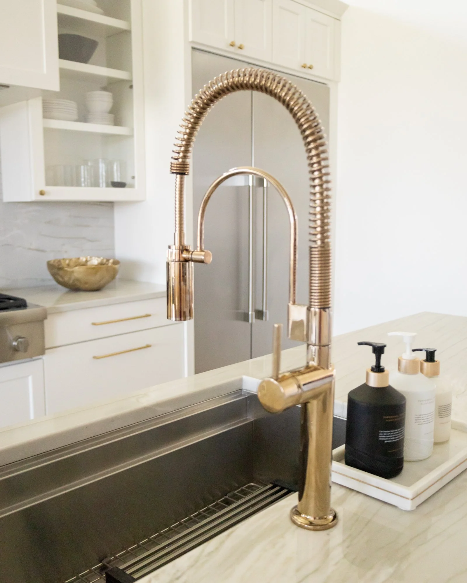 17 - ©2023 WAYS Interiors - Bressman - Kitchen.jpg