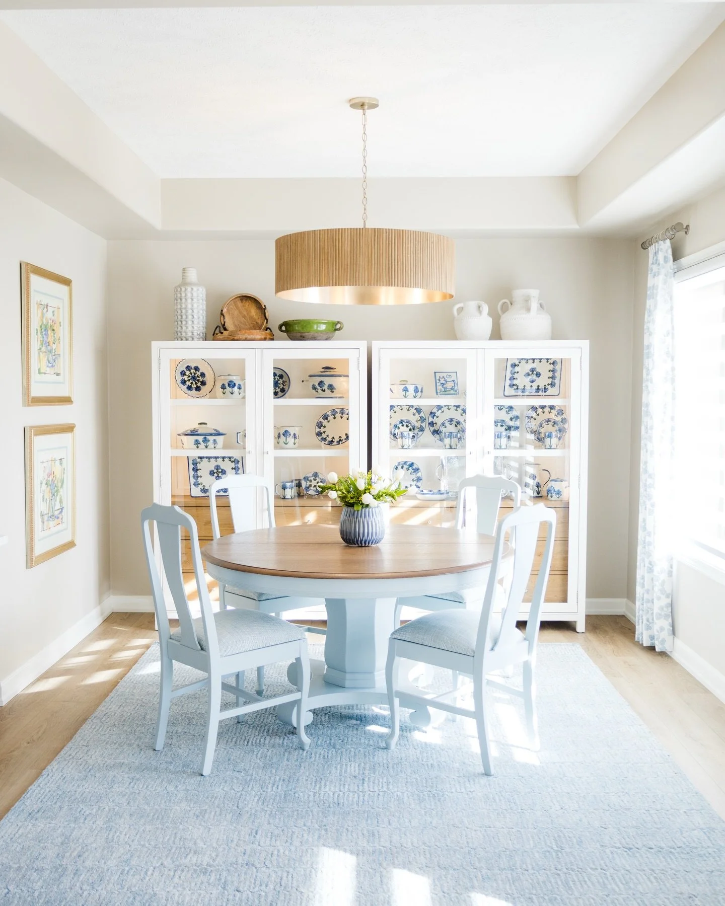 This entire room started with a collection 💙 

Our client&rsquo;s blue Louisville Stoneware was too beautiful to hide, so we designed the space around it, pulling soft blue tones straight from her pieces and giving them a front-row seat. Proof your 
