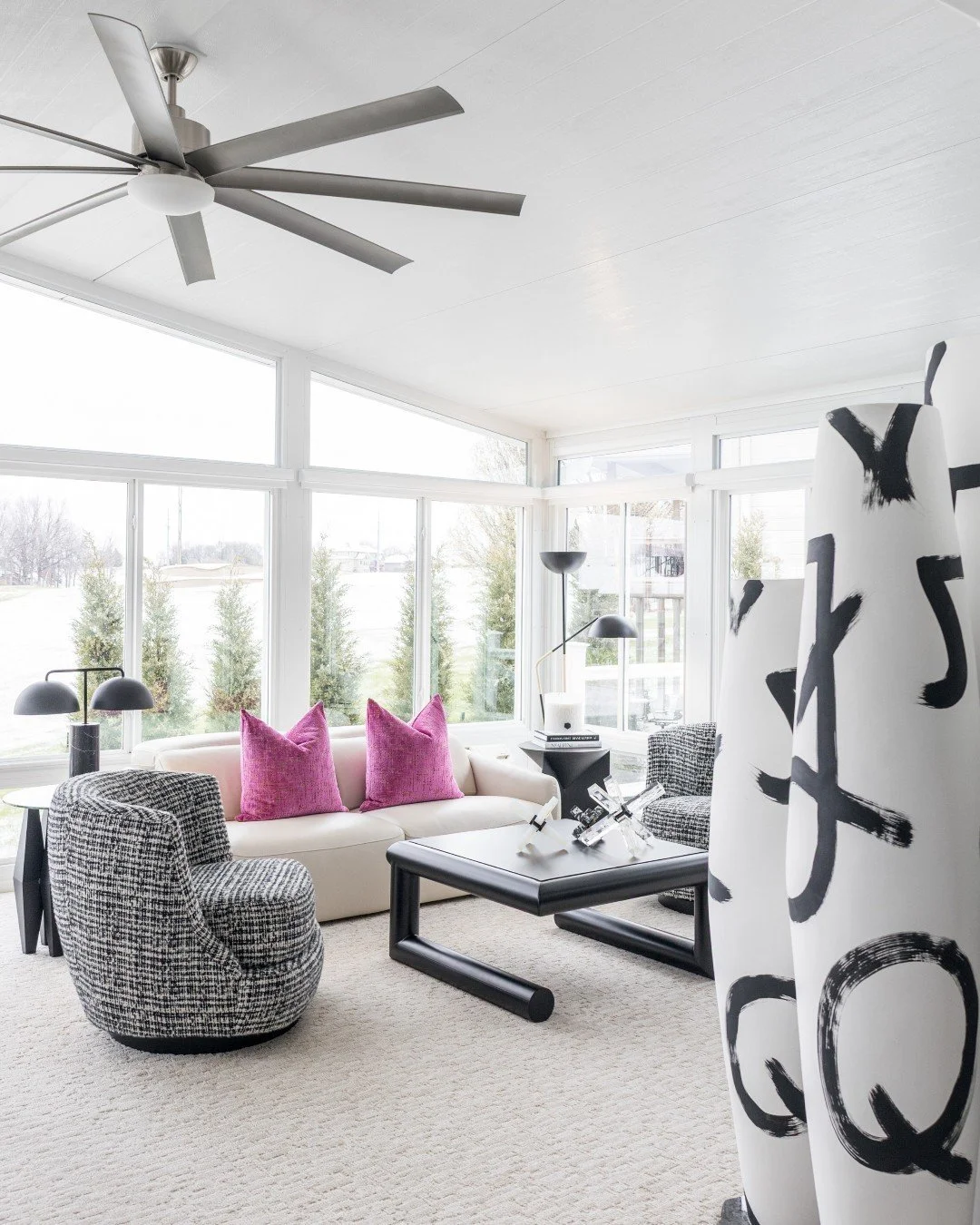 Our client already had the bones. We helped her build around them! 🤍🖤

This Omaha sunroom refresh started with pieces our client already owned and loved. From there, we got to play. Adding accents and texture to bring the whole space to life!

This