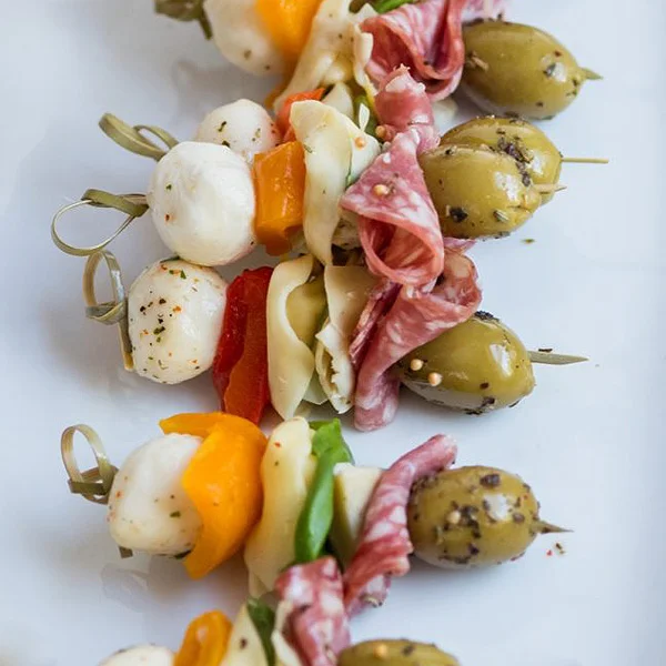 antipasto-skewers-party-appetizers-13-768x1151.jpg