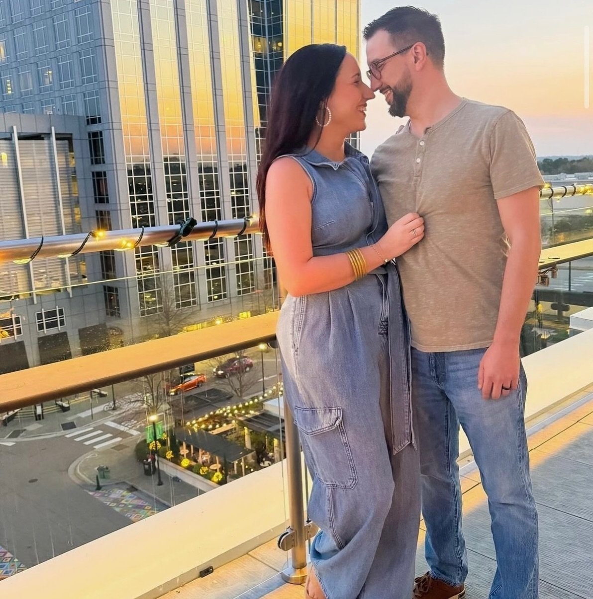 Summer lovin&rsquo; on the rooftop, where every sunset feels (&amp; looks) like a painting. 🌆

See y&rsquo;all tonight! 

📍 AC HOTEL
Level7 Rooftop Bar
101 Park at North Hills St, 7th Floor

#level7 #rooftopbar #rooftopbars #raleighnc #thingstodoin