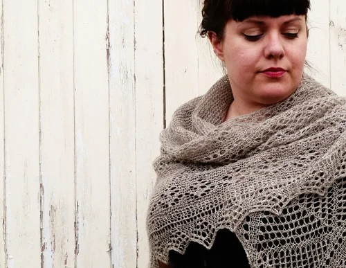 About Handknitted Scarves