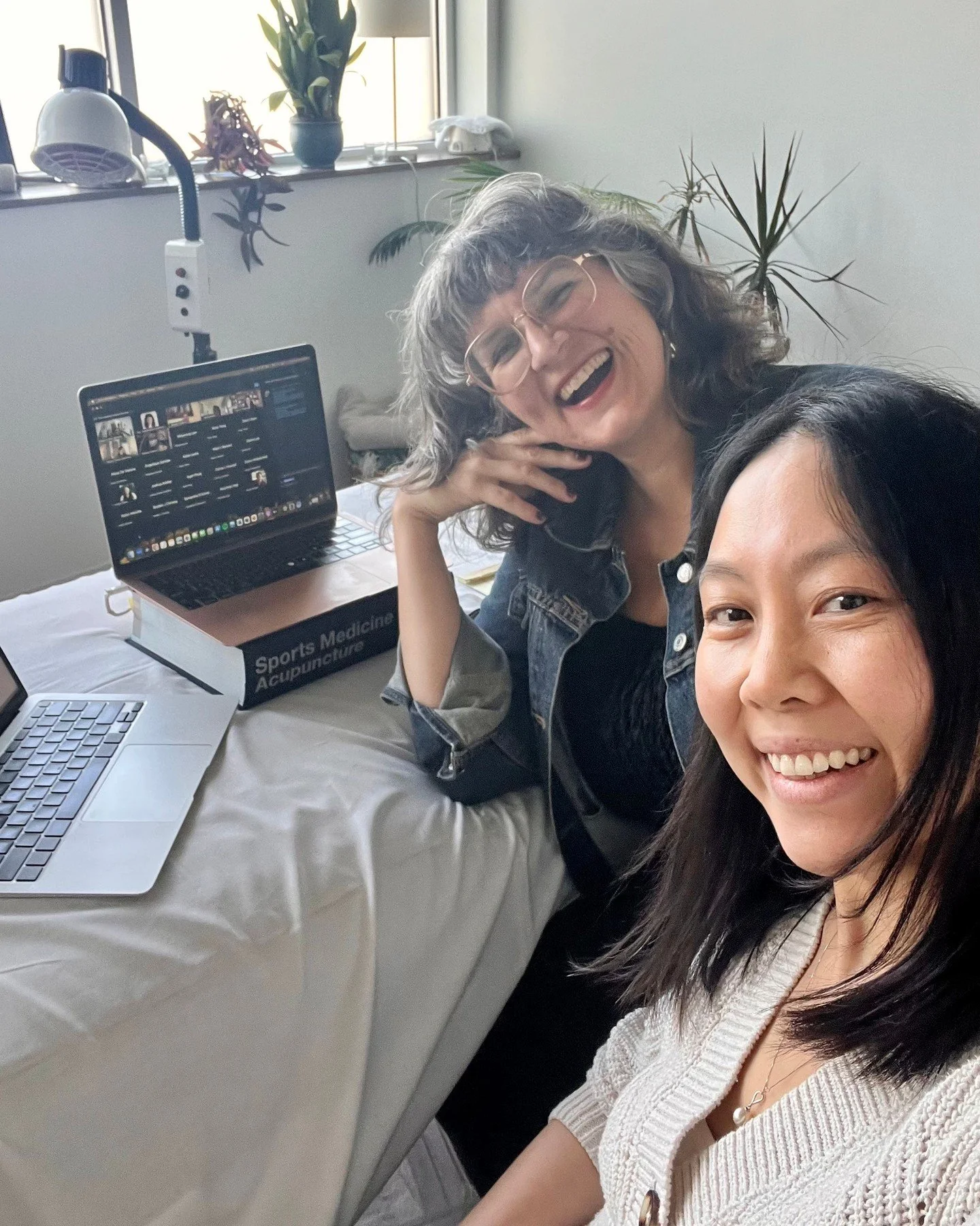 Earlier this week, @kimchristensen.lac and @virginialma had the opportunity to sit on a virtual panel for the Overview of Whole Health Models of Care &amp; Integrative Practices course offered by @umn_csh! This is the fourth time we've had the opport