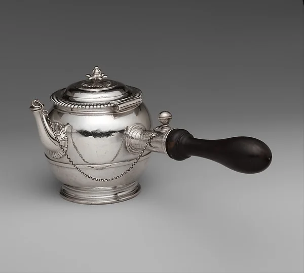Teapot, 1699-1700. Metropolitan Museum of Art.