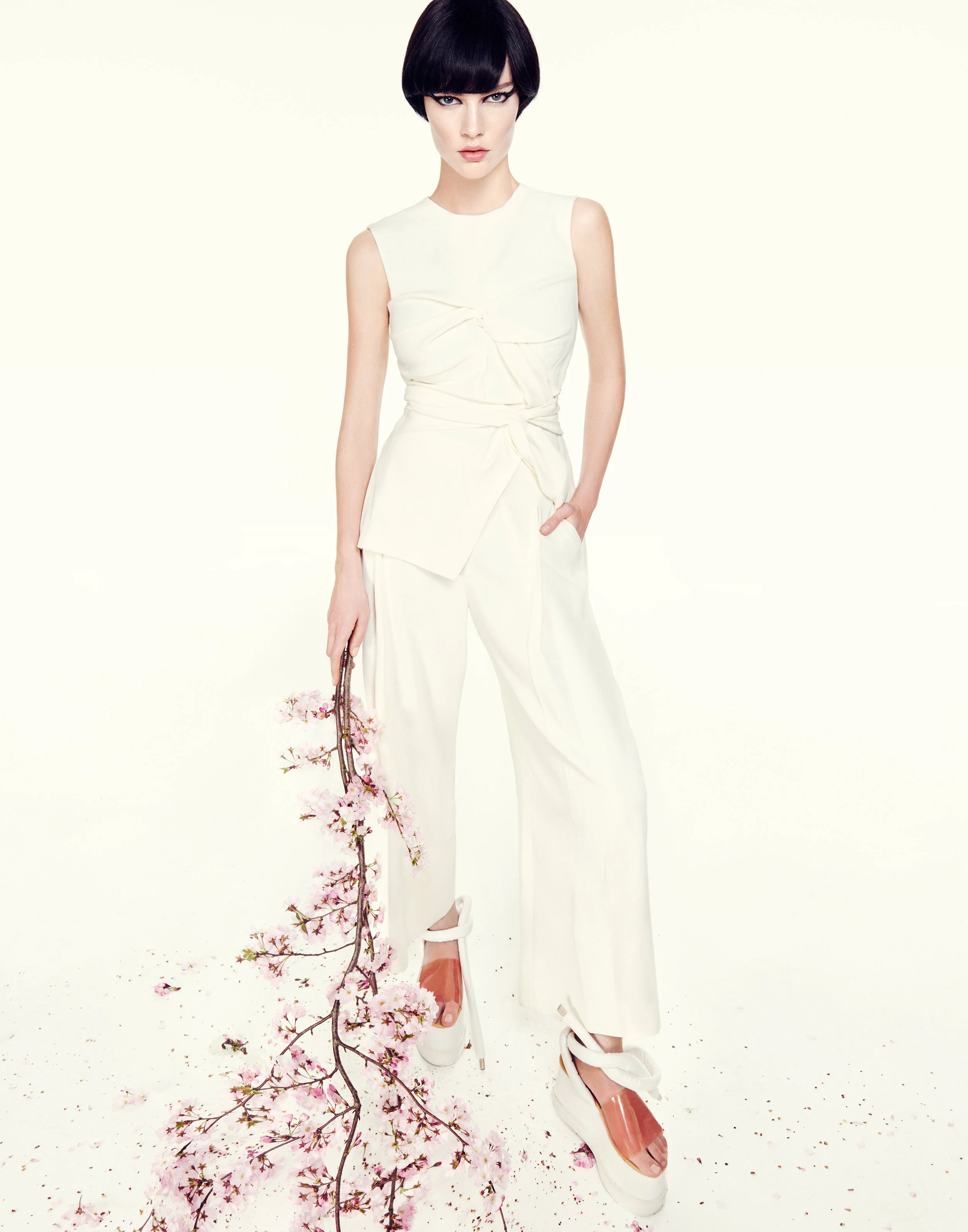 GRAZIA_1-4-15_209 crop 2.jpg