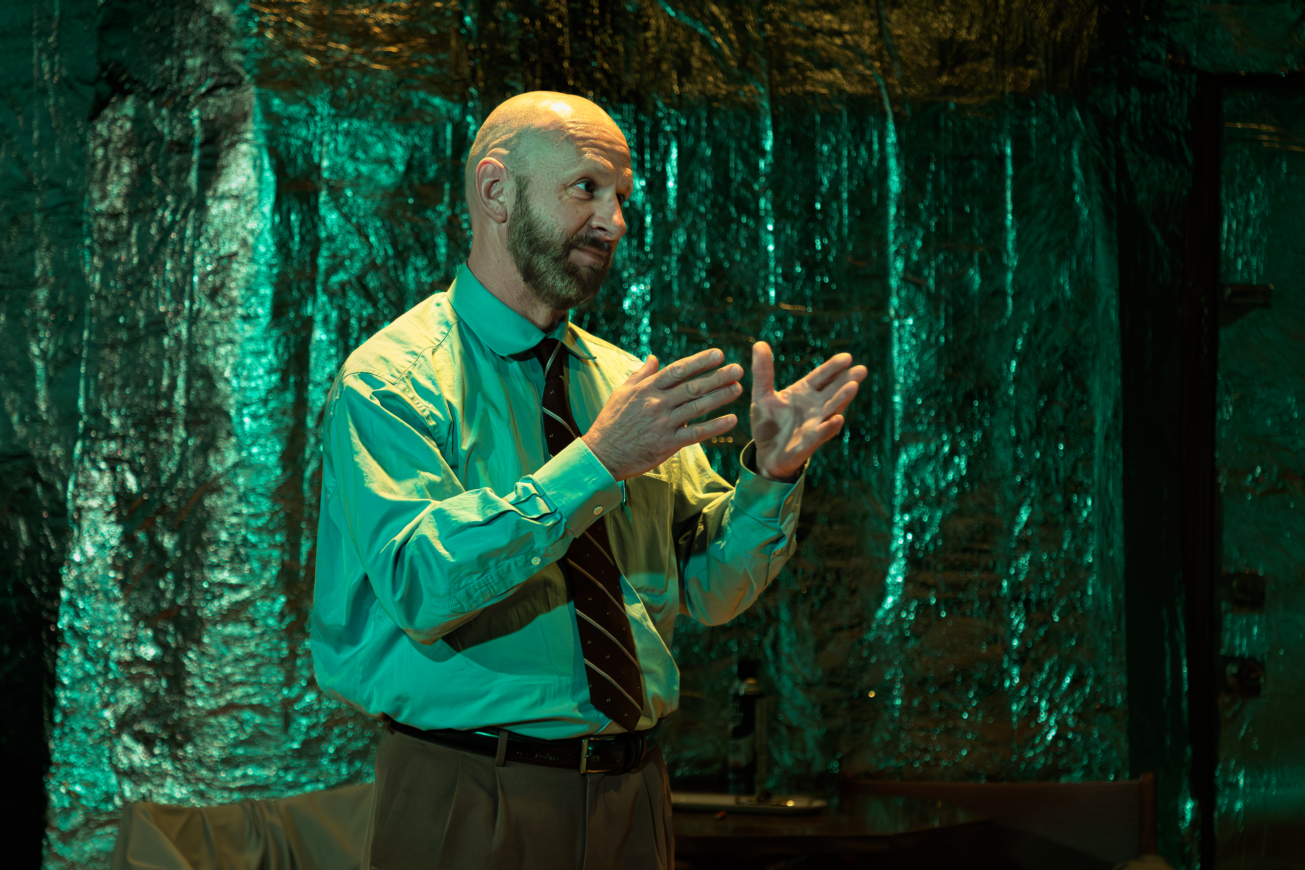  Robert W.C. Kennedy (Dr. Sweet) BUG By Tracy Letts April 25-May 9, 2026 Directed by Maya Danks Photo by Jake Badovski, Kłamię Studios Scenic Design: Sarah Harris, with Set Construction: Les Zarzecki, Lighting Design: Ellie Rabinowitz, Associate Ligh